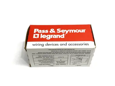 L1820-P | Pass & Seymour Legrand  Turnlok Plug 20A 3PH 120/208V 4P 4W - New Other