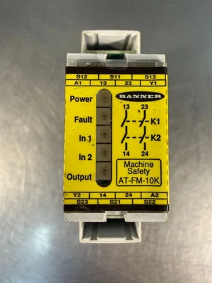 Banner AT-FM-10K Safety Relay Module Supply Voltage 24V Ac/Dc (3.1.2)