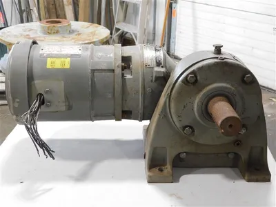 1/4 HP US Motors Enclosed High Eff. Motor A671 w/Syncrogear Reducer 1750RPM Used