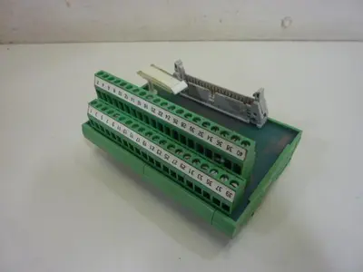 USED PHOENIX CONTACT UMK-SE 11.25-1