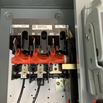 NEW Square D 8538SBG61V89CFF4TX22