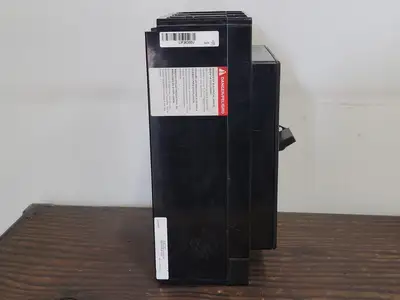 USED SQUARE D LIF363001027