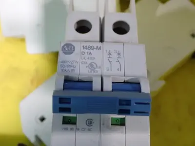 Allen Bradley, Ferraz Shawmut  Miniature Circuit Breakers