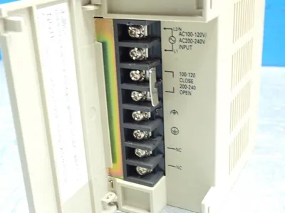USED OMRON C200HWPA204