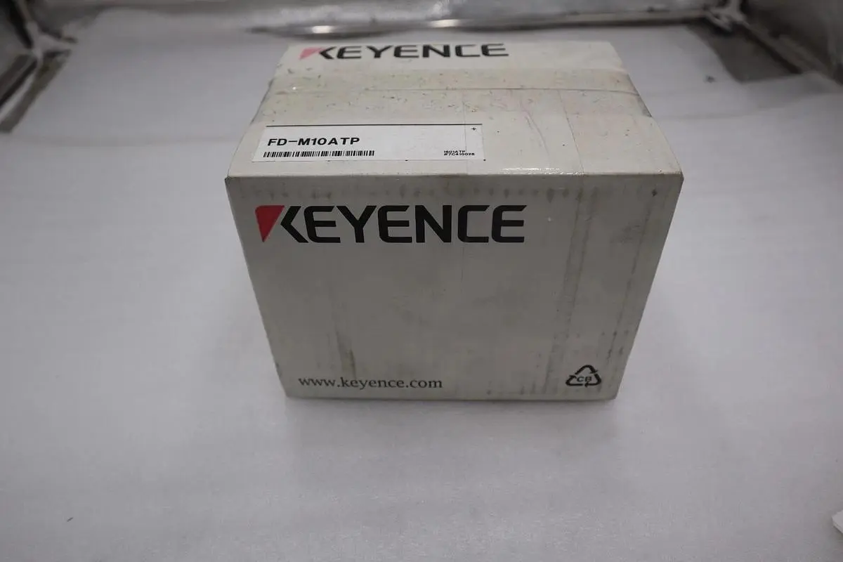 NEW IN BOX! KEYENCE ELECTROMAGNETIC FLOW SENSOR FD-M10ATP / FDM10ATP STOCK 4426A