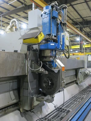 USED 2003 WEINGARTNER VARIO 500/8000