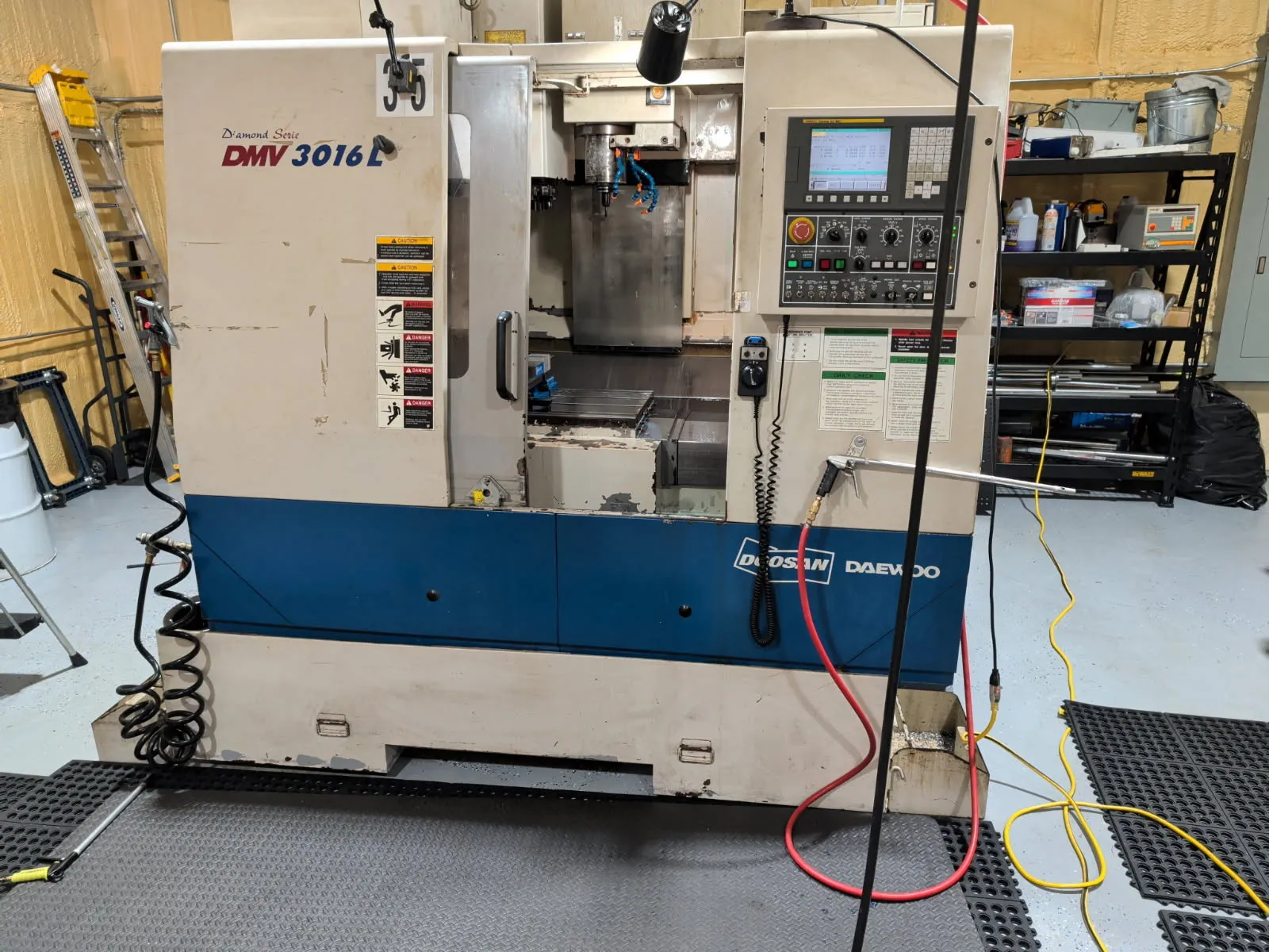 USED 2006 DOOSAN DMV 3016L