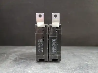 Used SIEMENS B215 Switchgears British Columbia CA | Lenmark #243881