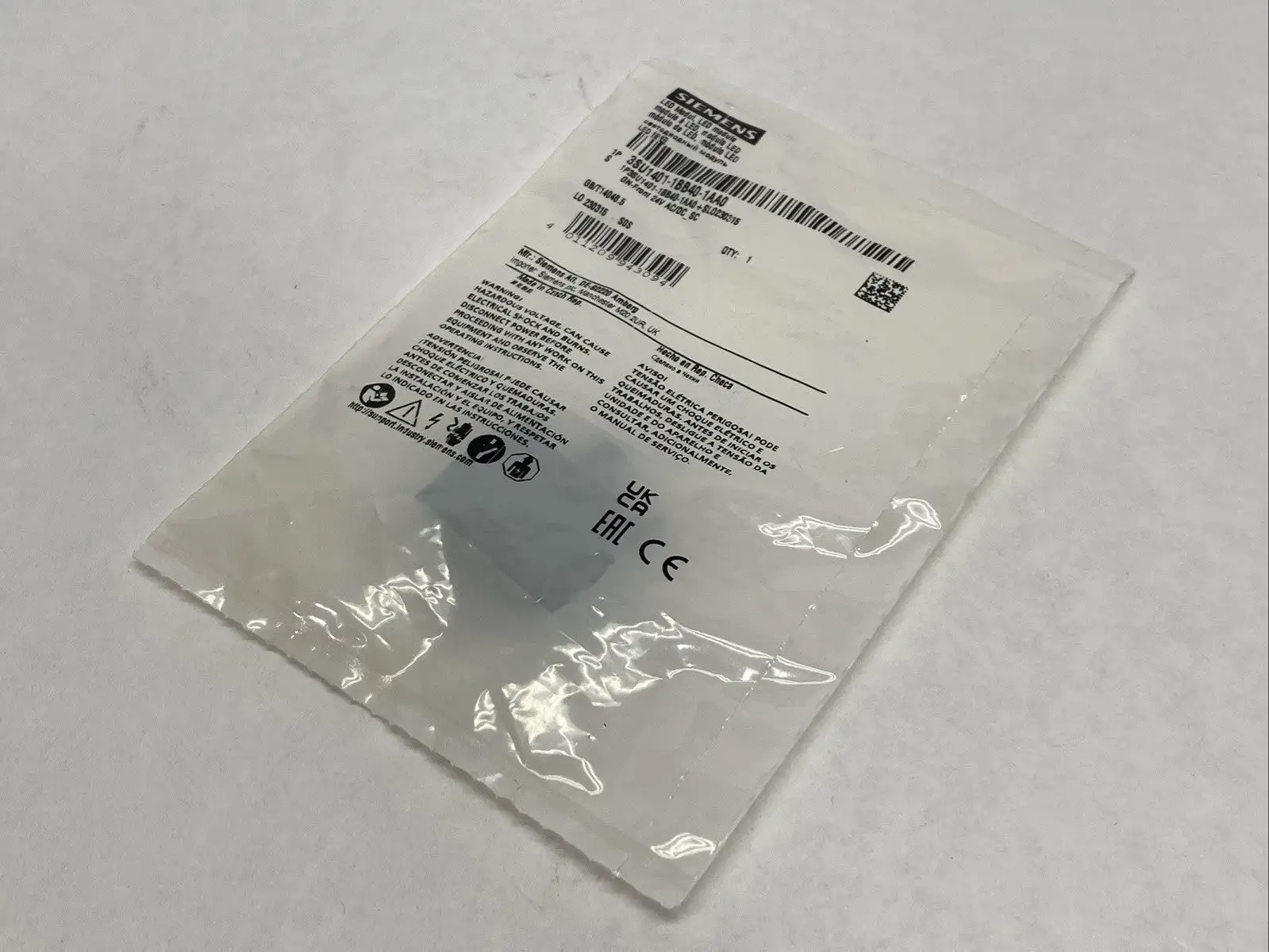 New | in-Stock SIEMENS SIEMENS 3SU1401-1BB40-1AA0 Lighting | Maverick Industrial Sales #1109520