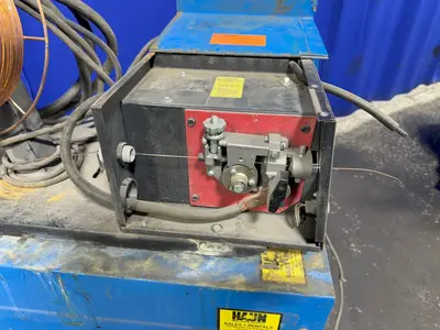 USED MILLER CP300