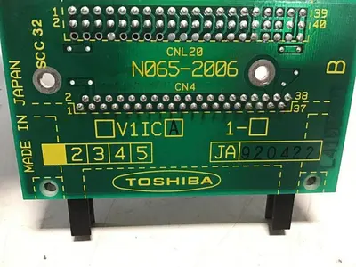USED TOSHIBA N065-2006