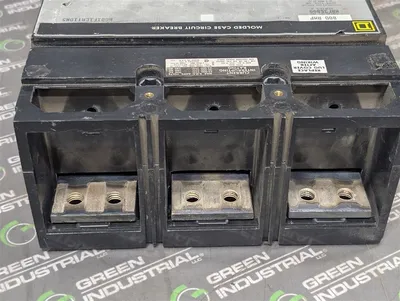 Square D MAF36800 Molded Case Circuit Breaker 800A 600VAC 3 Pole Used
