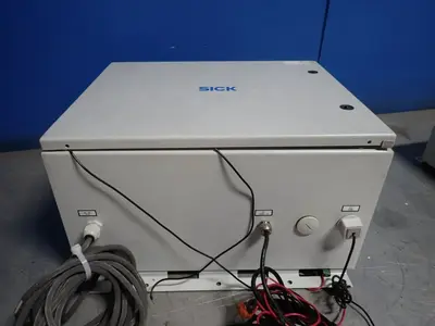 USED SICK 2099381