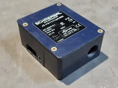 NEW SCHMERSAL AZ 415-11/11ZPK M20
