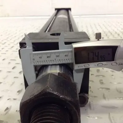 USED HYDRO LINE N5B-2.5X23