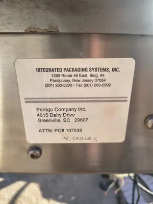 (24"x 51") INTEGRATED PACKING SYSTEMS INC. BELT CONVEYOR