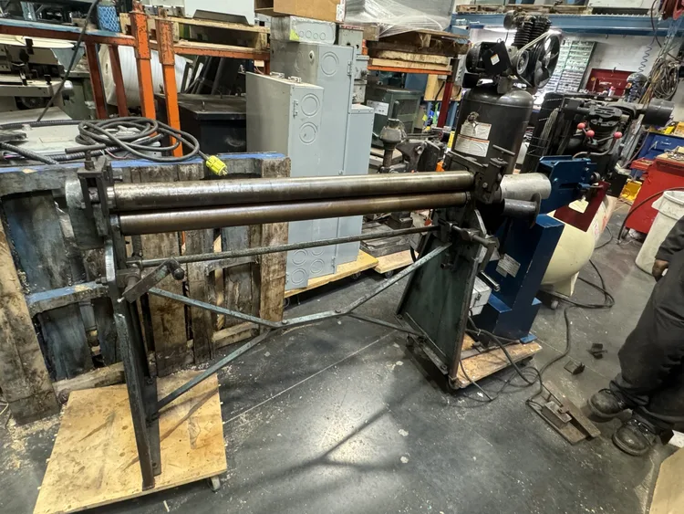 Used _UNKNOWN_ LH-10 Plate Bending Rolls including Pinch British Columbia CA | Coast Machinery Group #875453