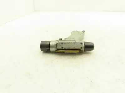 Avdel 7521 Pneumatic Rivet Gun Air Riveter Rivnut Tool 900RPM