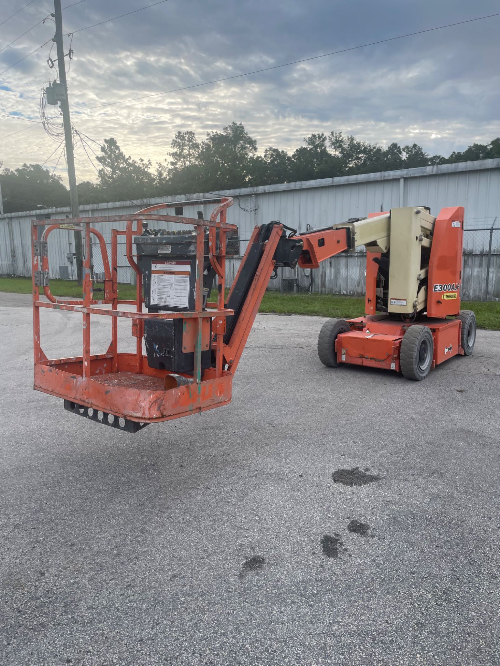 Used 2015 JLG E300AJP Manlifts Florida US | Stack Equipment #1271241