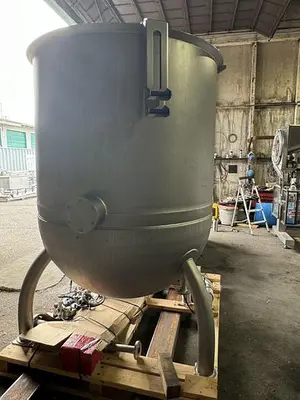 USED 2020 DC NORRIS LTD. 600 GALLON HEMISPHERICAL KETTLE (SCRAPE)