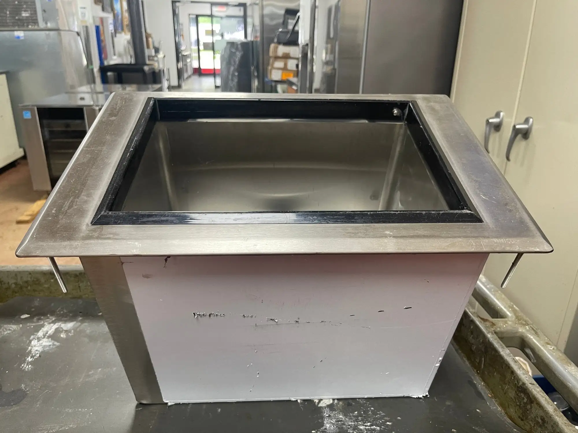 Used Falcon Restaurant Supply Used Stainless Steel Drop in Ice Chest Bid 18" x 12" SS312 Restaurant Storage Containers Illinois US | Falcon Restaurant Supply #1375600
