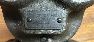 Used VICKERS M2B-40-FT Pumps | Surplus Asset Holdings #1206311