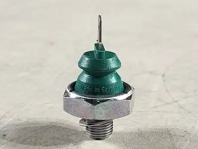 NEW DEUTZ 0118-2483