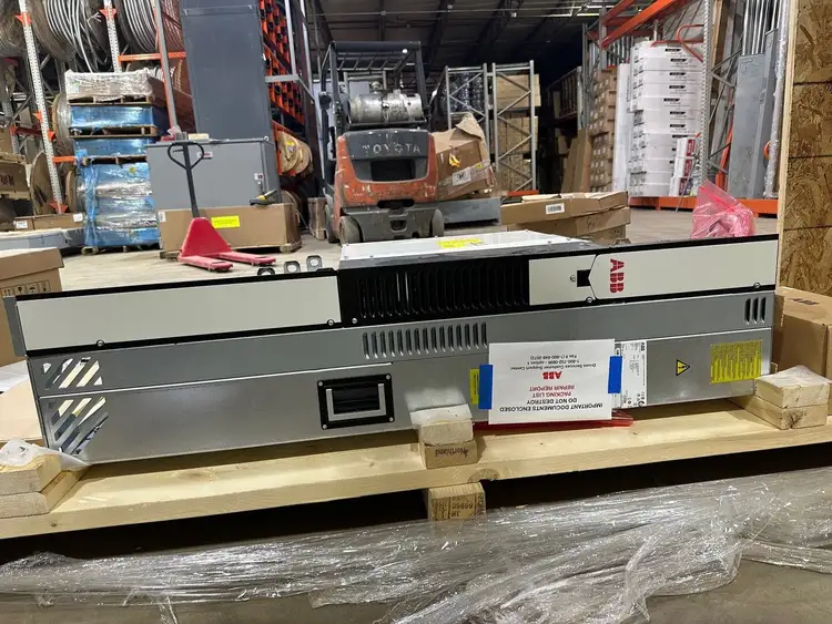New | in-Stock 2019 ABB ACS880-04-370A-7+C173+E200+0H354+H356+J425+0P919   V Switchgears British Columbia CA | Lenmark #239580