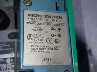Heavy Duty Limit Switch