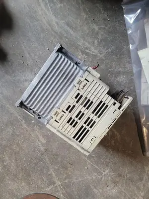 USED YASKAWA CIMR-VU4A0005FAA