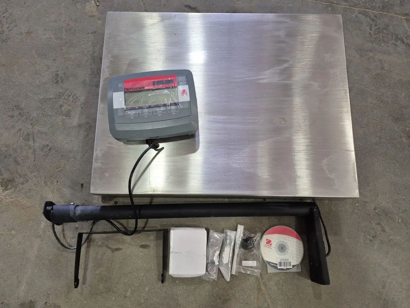 USED OHAUS D300BX