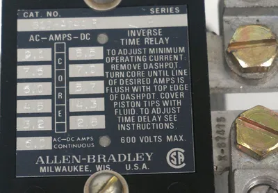 NEW ALLEN BRADLEY 810-A04AR MAGNETIC OVERLOAD RELAY SER. A, 810A04AR