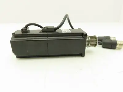 Omron Yaskawa SGMAH-04A1A6CD-0Y AC Servo Motor 200V