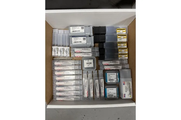 Used _UNKNOWN_ _UNKNOWN_ Carbide Endmills Utah US | KD Auctions #1549350