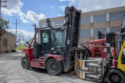 Used 2019 TAYLOR X280S Internal Combustion Forklifts: Pneumatic Tire Illinois US | Forklift Exchange #1274596