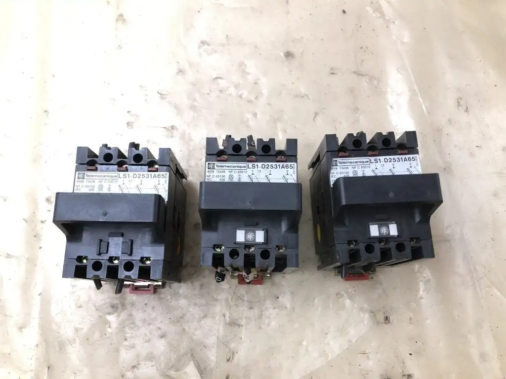 Telemecanique LS1-D2531A65 Fuse Holder / Carrier 25A 660VAC -Lot of 3