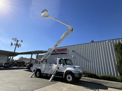 Used 2019 INTERNATIONAL 4300 Bucket (boom) trucks California US | Big Truck & Equipment #1412297