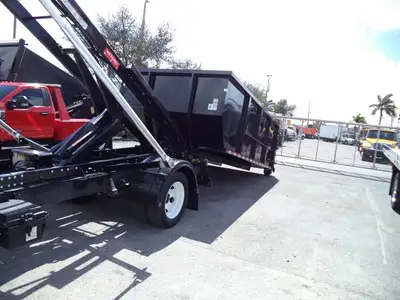 Used 2021 ISUZU _UNKNOWN_ Hooklifts & Roll-Offs Florida US | TLC Truck & Equipment #1568824