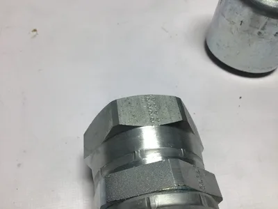 Parker 71 series P71-24 R-12 RF7K Crimp Style Hydraulic Hose Fitting