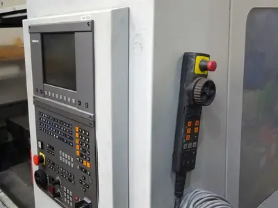 USED BRIDGEPORT VMC 1000/22 X: 1020 - Y: 510 - Z: 500 MM CNC