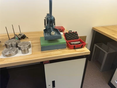 Qualitest Manual Test Sample Clicker Press