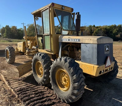 Used 1971 Deere 570 Motor Graders Kentucky US | Proxy Equipment #1567984