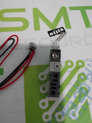 NEW UNIVERSAL INSTRUMENTS SMC SYJ3140-5LZ