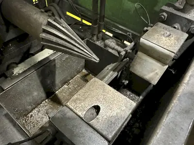 2.5" JR AUTOMATION TUBE DEBURRING & ID CHAMFERING MACHINE: STOCK #19033