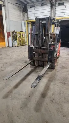 USED 2006 LINDE H25T