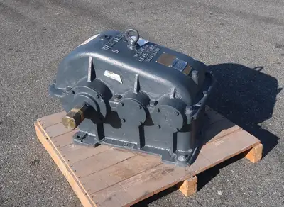 USED 2012 WESTERN D-52
