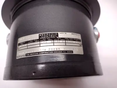 New | in-Stock MERCOID MERCONTROL PRESSURE SWITCH 0-10LB PRESSURE, 50LB MAX Pressure Switches | Maverick Industrial Sales #1104781