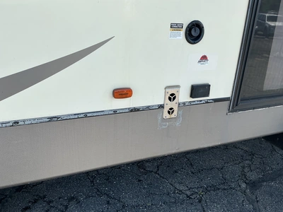 Used 2016 KEYSTONE RESIDENCE 4051FL Campers, Caravans, Motorhomes Michigan US | Miedema Asset Management Group #1327788