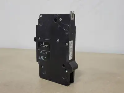 New | in-Stock SQUARE D EDB16015 Switchgears British Columbia CA | Lenmark #239772