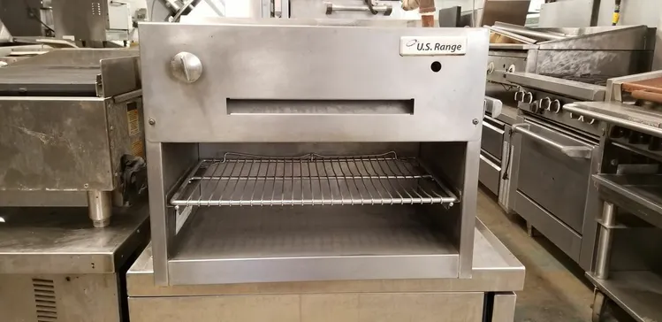 Used _UNKNOWN_ _UNKNOWN_ Salamanders & Cheese Melters Michigan US | Grocery Equipment Sales #1069843